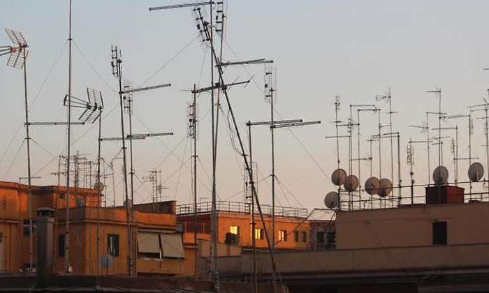 antenas-television-edificios.jpg