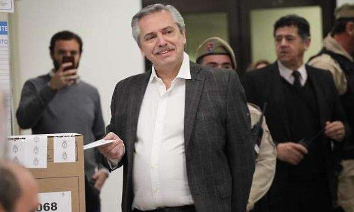 Alberto-Fernandez-voto-reuters.jpg