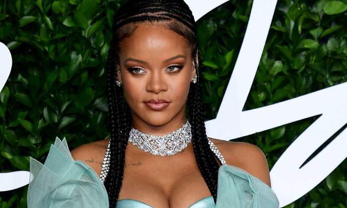 rihanna-forbes770.jpg