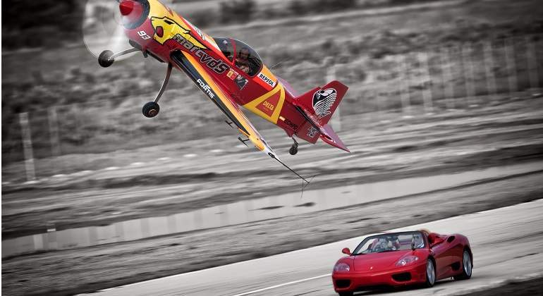 Vuelo acrobático.