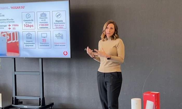 julia-velasco-Vodafone.jpg