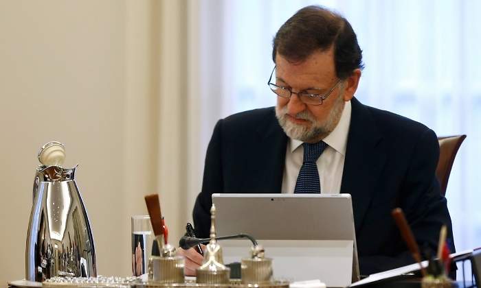 rajoy-consejo-ministros-11oct-moncloa.jpg