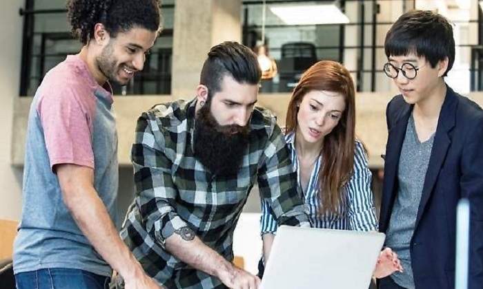 700x420_trabajo-joven-startup-becario-empresa-getty-2.jpg