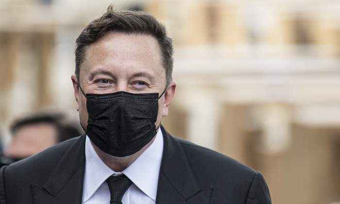 elon-musk-mascarilla-getty.jpg