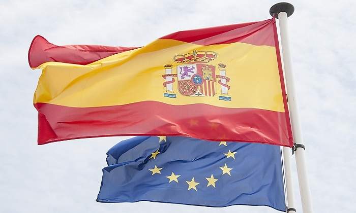 770-x-420-bandera-espana-union-europea-Istock.jpg