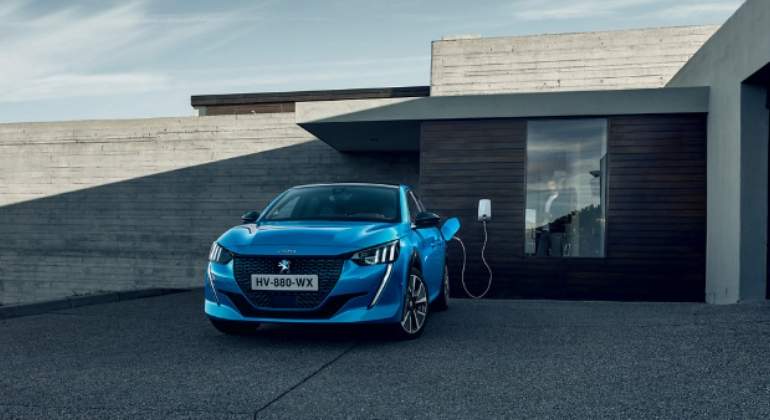 Versión eléctrica del nuevo Peugeot 208.