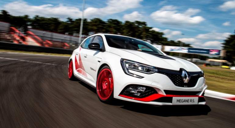 Nueva edicion limitada del Megane RS Trophy.