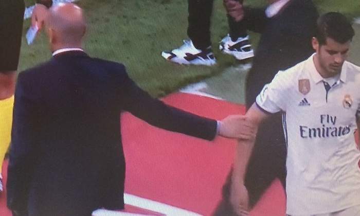 morata-niega-saludo-zidane-captura.jpg