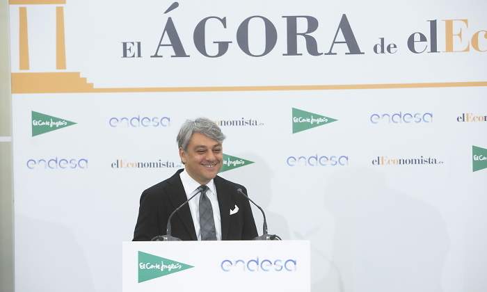 luca-de-meo-agora-eE.jpg
