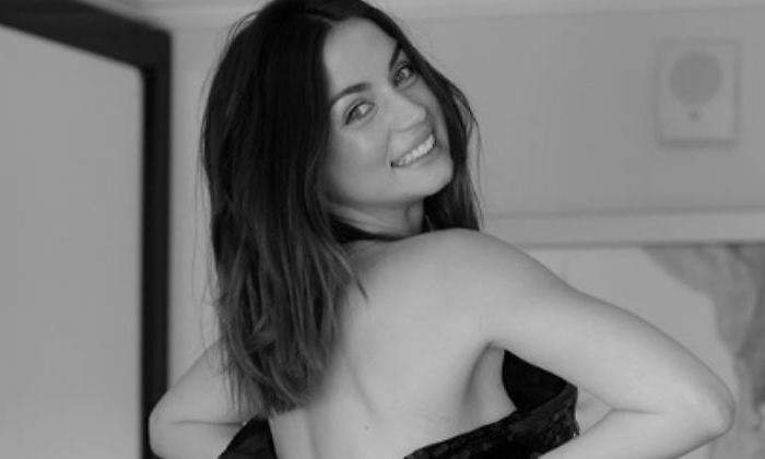 ana-de-armas-vestido-770.jpg