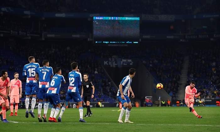 messi-falta-espanyol-reuters.jpg