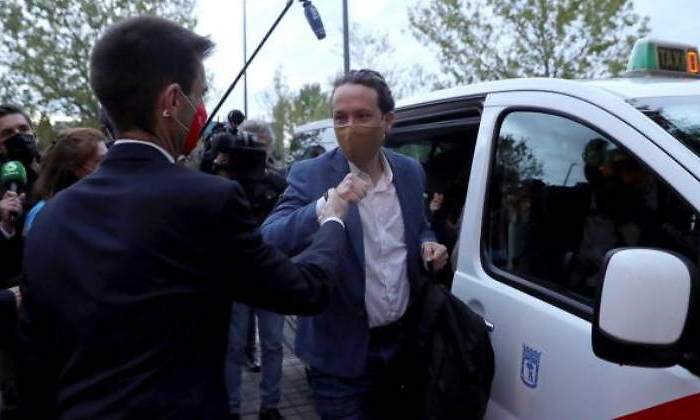 iglesias-taxi-chofer-770.jpg