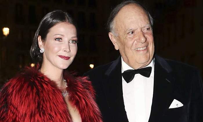 esther-dona-carlos-falco-hijos-770.jpg
