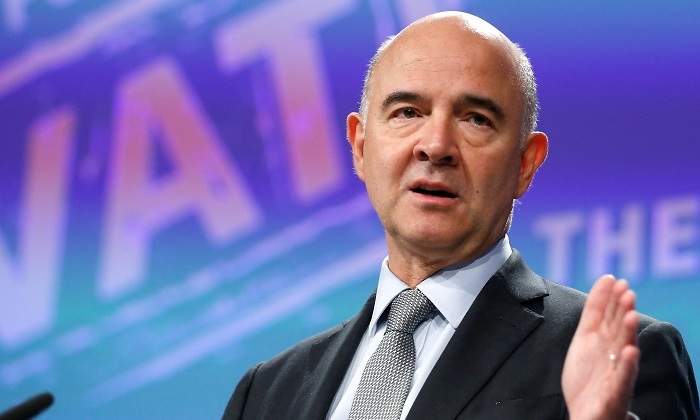 moscovici-mano.jpg