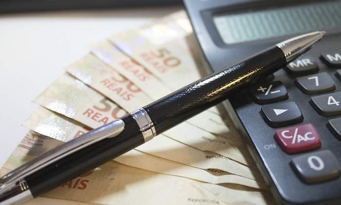 calculadora-boligrafo-euros.jpg