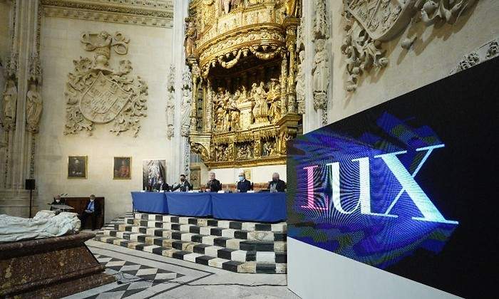 Lux.jpg