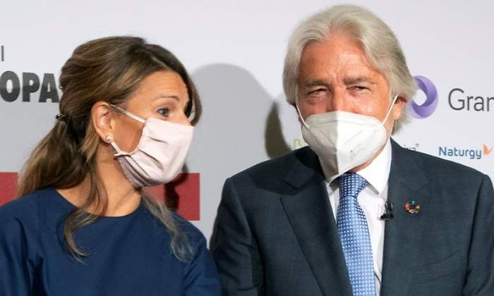 La-ministra-de-Traba-109910426.jpg
