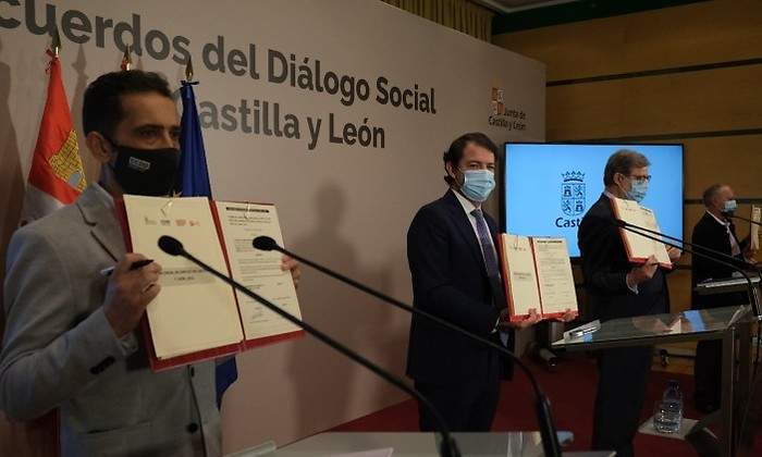 20210602PRESIDENTEDIaLOGOSOCIALFIRMA-34-1.jpg