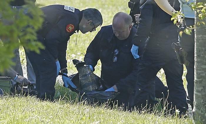 eta-desarme-policia-francia-reuters.jpg