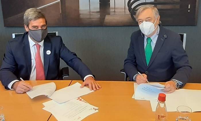 Firma-acuerdo-Siderex-BEC-770.jpg