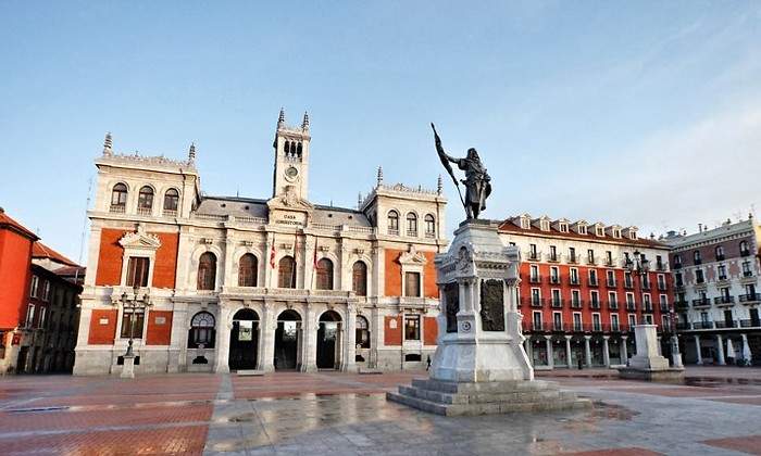 valladolidplazamayor.jpg