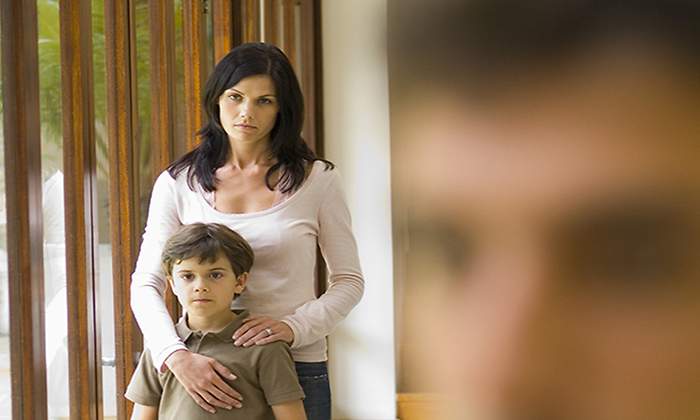 Padres-separados-tension-EE.jpg