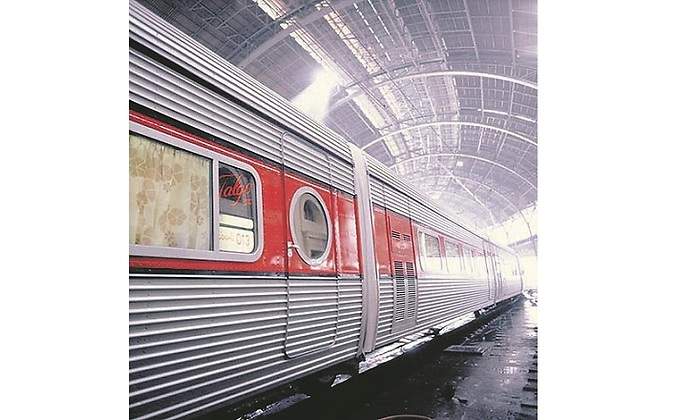 CENTERENFE.jpg