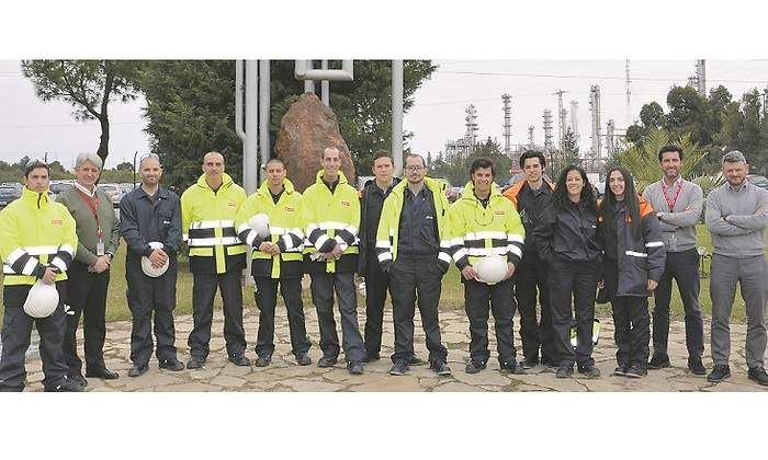 CEPSA1Alumnos-con-directores-de-centros.jpg