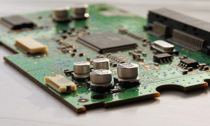 microchip-circuito-integrado-semiconductores.jpg