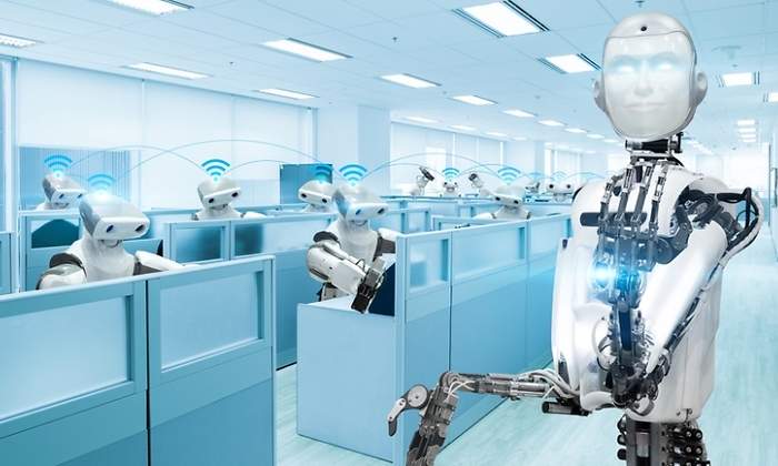 robot-trabajando-oficina-dreams.jpg