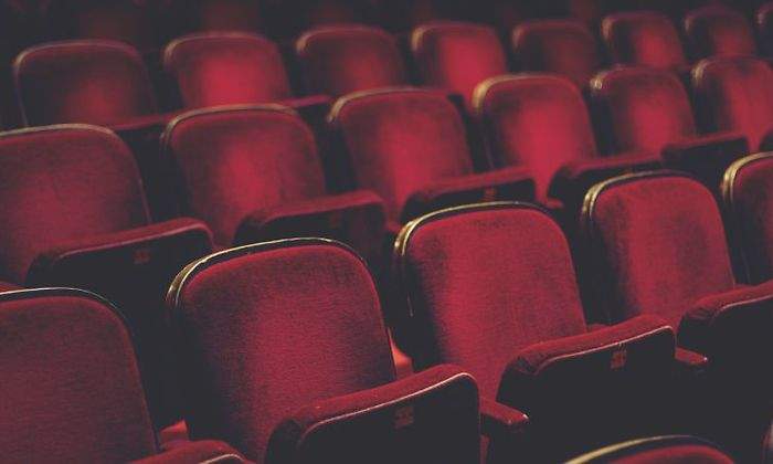 cinema-2938762_2983.jpg