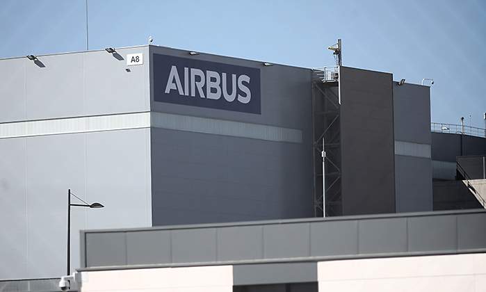 EuropaPress_2663407_Fachada_de_la_sede_de_la_empresa_Airbus_en_Getafe_en_Madrid_Espana_a_21_de_febrero_de_2020_.jpg