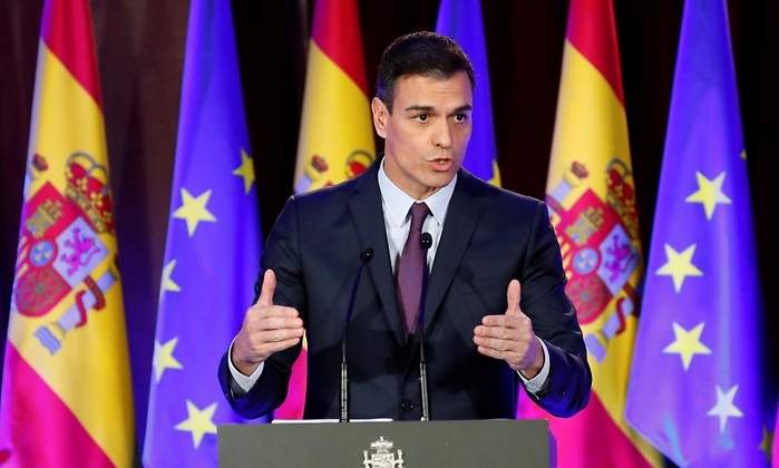 sanchez-pedro-banderas.jpg