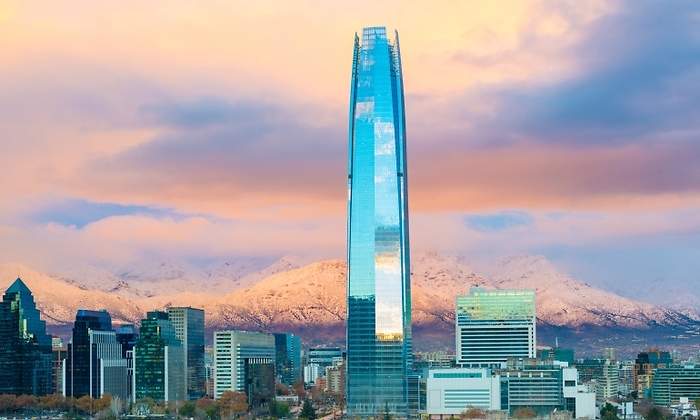 santiago-de-chile-dreamstime.jpg