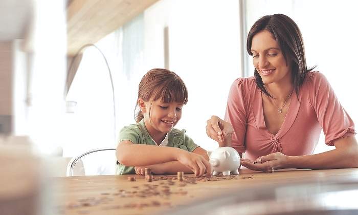 madre-e-hija-ahorro-770x420.jpg