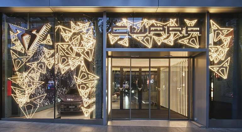 Fachada CUPRA City Garage | Fuente: CUPRA
