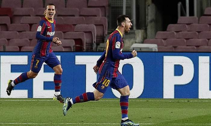 barca.jpg