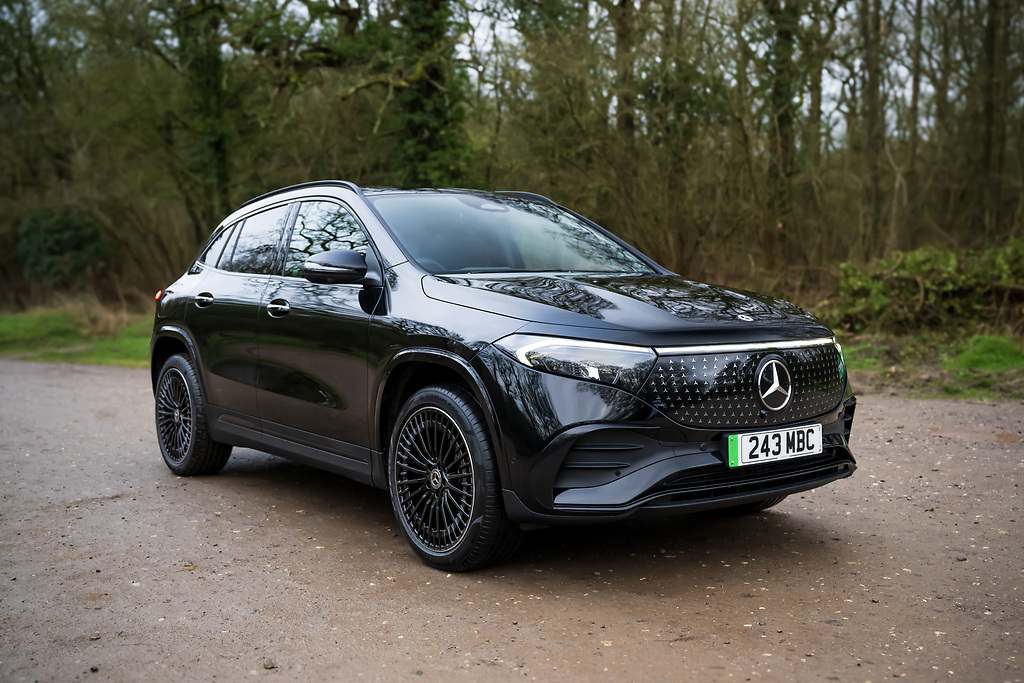 Mercedes EQA