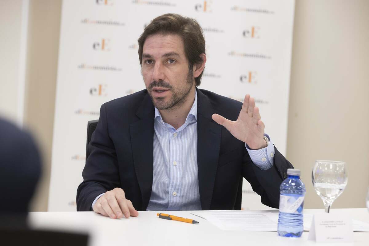 Alejandro Catalán, Coordinador general de Proyectos de hi! Real Estate.