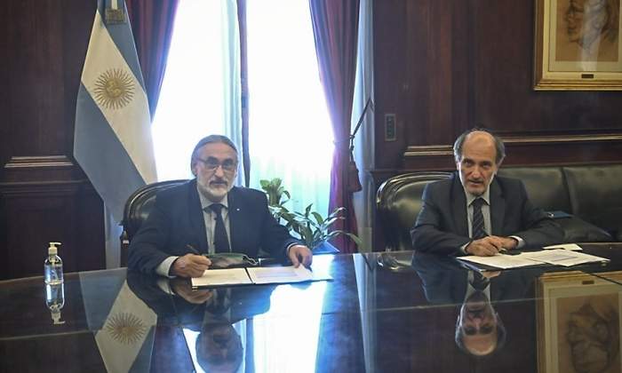 Creditos.jpg