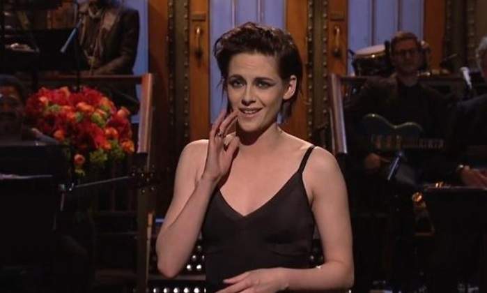 kristen-saturday-nigh.jpg