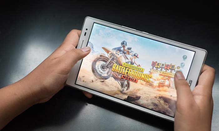 tencent-juego-tablet-dreamstime.jpg