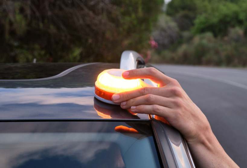 ¿Cómo funciona la luz V-16?