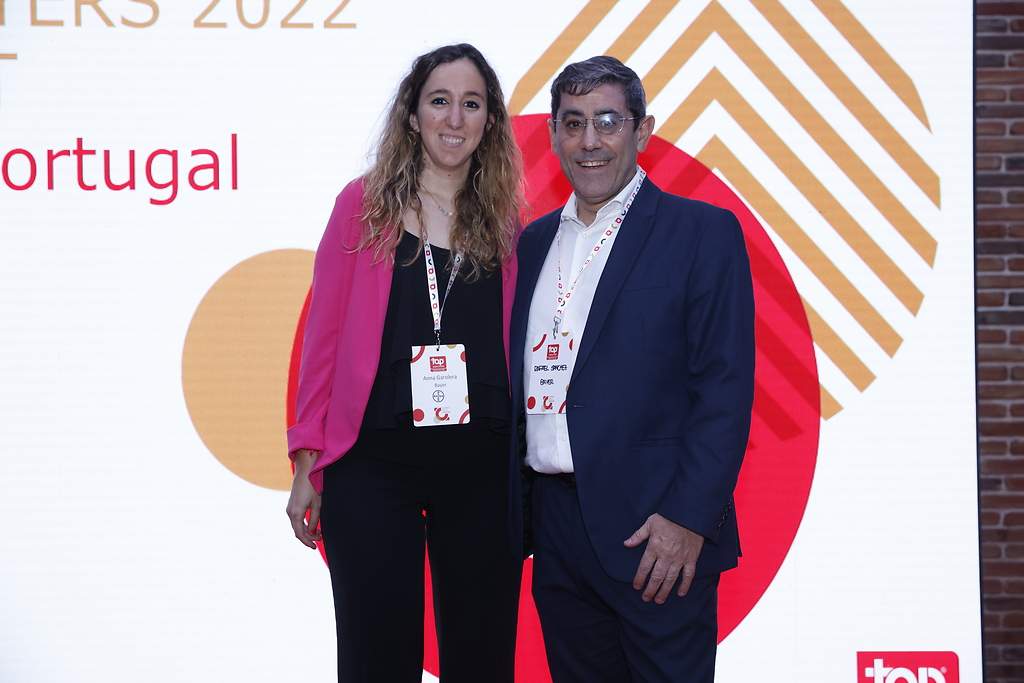 Anna Garolera y Rafael Sánchez, representantes de Bayer