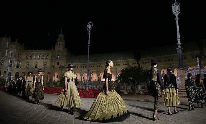 dior1.jpg