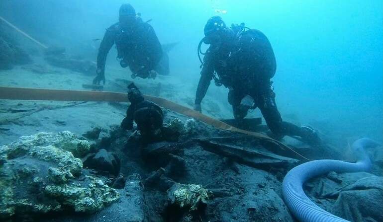 Trabajos de exploración del buque hallado en Pasaia / Diputación Foral de Gipuzkoa / Ander Arrese