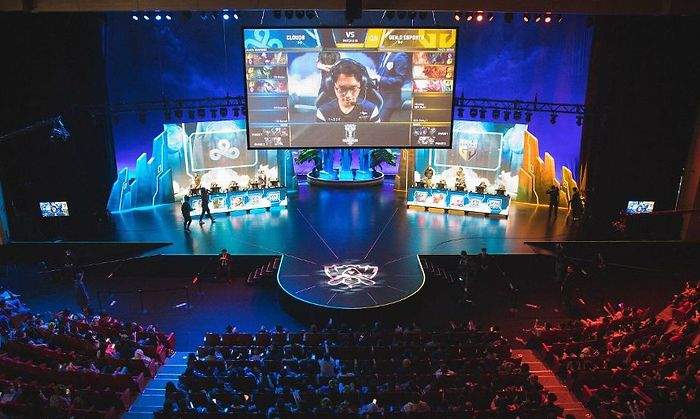 lol-worlds.jpg
