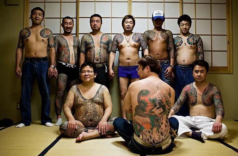 Grupo de Yakuza, Japón