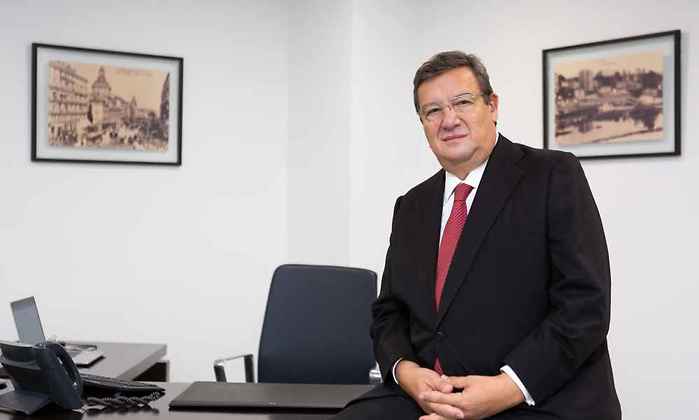 Grupo Alkora Julio de Santos