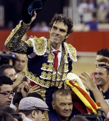 José Tomás cerrará La Monumental
